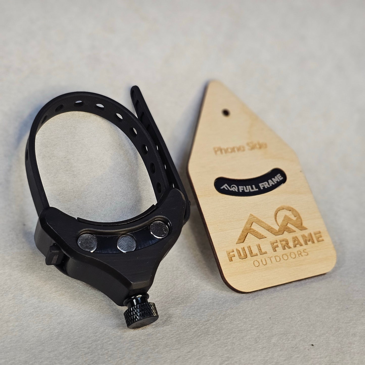 Adjustable Magnetic Optics Adapter